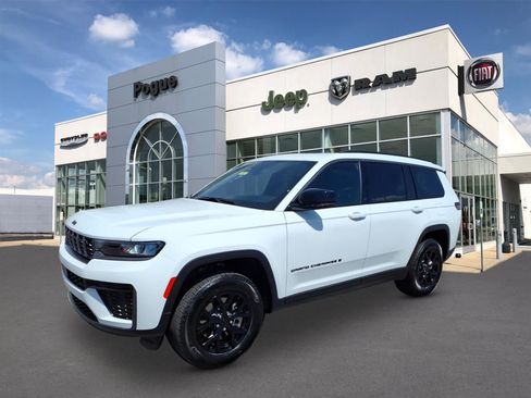 New 2026 Jeep Grand Cherokee L 4WD image 4