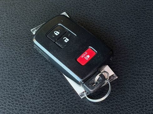 Used 2019 Toyota Tacoma TRD Pro AWD/4WD image 43