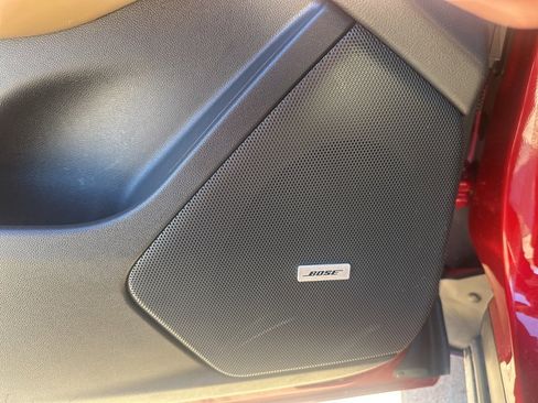 Used 2023 Cadillac XT6 Premium Luxury w/ Platinum Package image 11