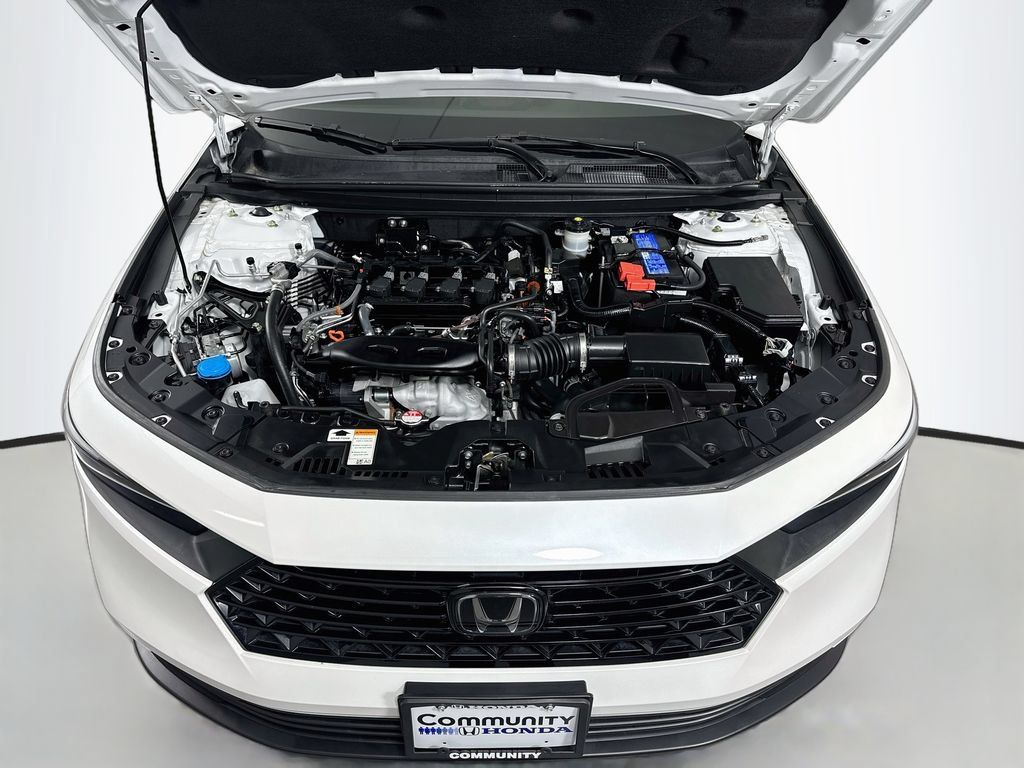 Used 2023 Honda Accord EX image 38