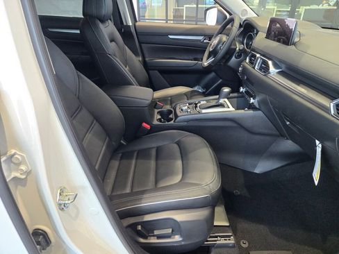New 2025 MAZDA CX-5 AWD 2.5 S w/ Preferred Package image 4