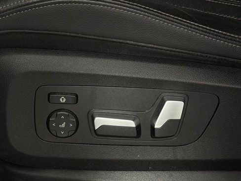 Used 2020 BMW X5 sDrive40i w/ Premium Package image 28