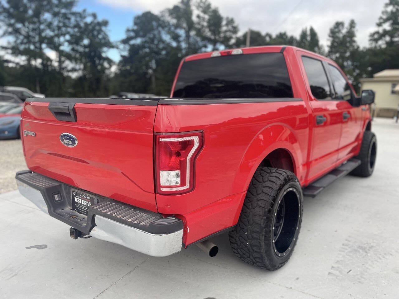 Used 2017 Ford F150 XLT RWD image 9