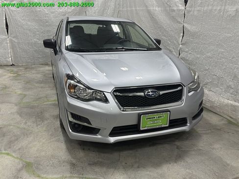 Used 2016 Subaru Impreza 2.0i AWD/4WD image 32