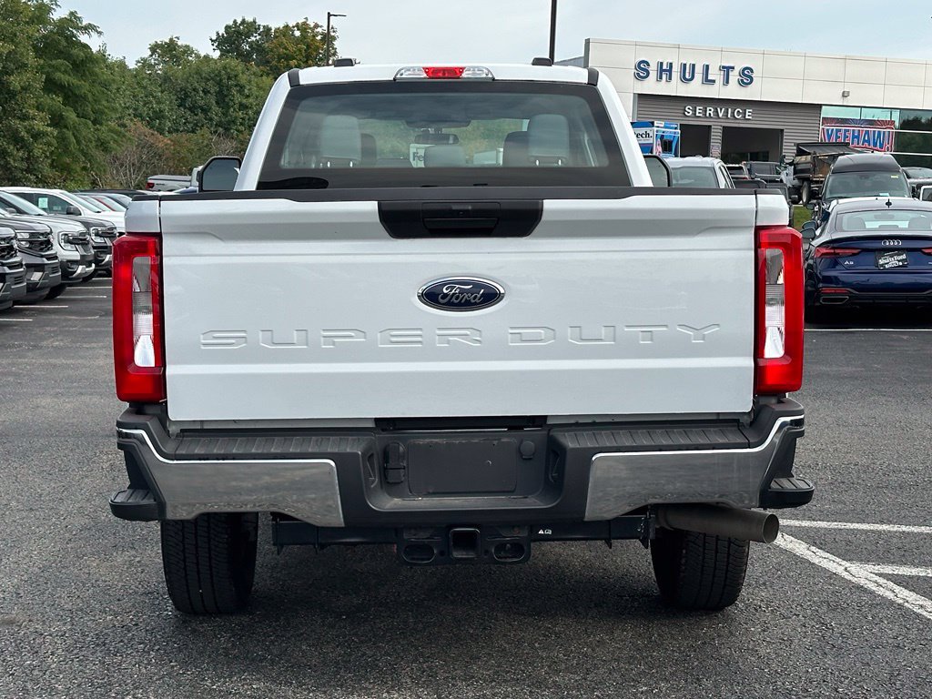 Used 2024 Ford F250 XL w/ Snow Plow/Camper Package AWD/4WD image 5