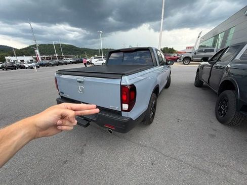 Used 2022 Honda Ridgeline Black Edition image 7
