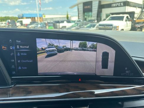 Used 2023 Cadillac Escalade Sport Platinum w/ LPO, ONYX Package AWD/4WD image 24