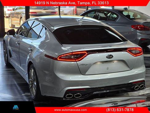 Used 2018 Kia Stinger RWD image 12