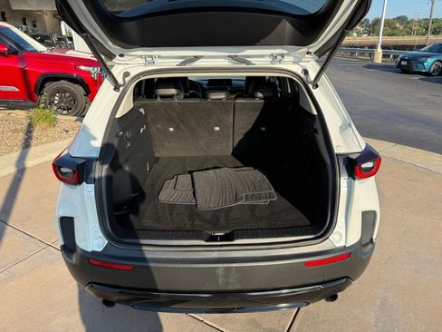 Used 2025 MAZDA CX-50 AWD 2.5 Hybrid w/ Premium Pkg image 8