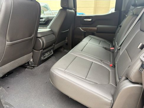 Used 2019 Chevrolet Silverado 1500 LT w/ All-Star Edition AWD/4WD image 10