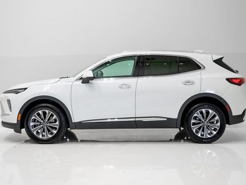 Used 2024 Buick Envision Preferred AWD/4WD image 27