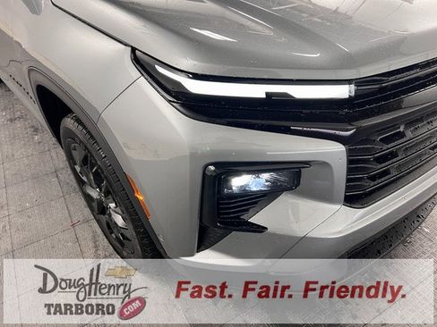 New 2026 Chevrolet Traverse LT w/ Enhanced Driving Package image 10