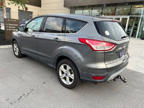 Used 2014 Ford Escape SE FWD image 9
