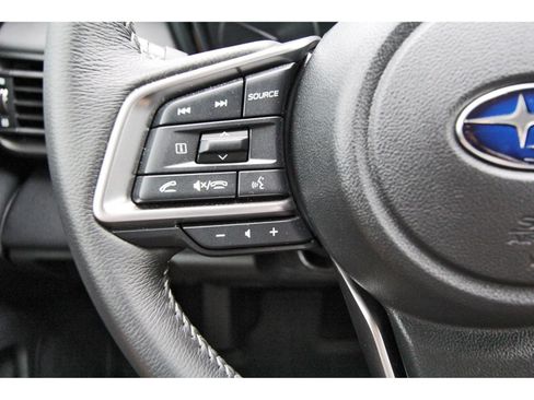 Used 2025 Subaru Outback Premium w/ Popular Package #1A AWD/4WD image 15