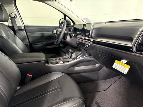 New 2026 Kia Sorento S AWD/4WD image 13