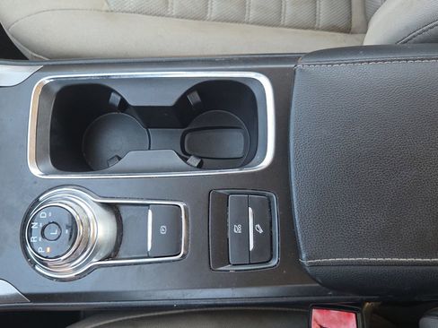 Used 2018 Ford Fusion S image 20