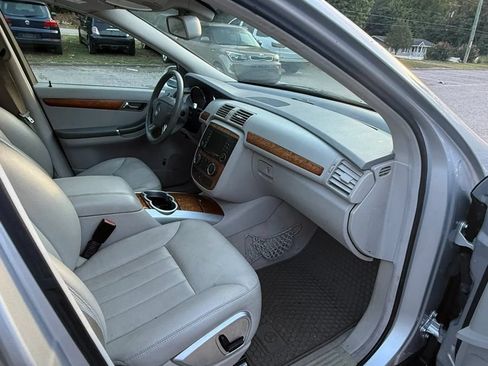 Used 2007 Mercedes-Benz R 350 4MATIC image 14