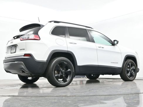 Used 2022 Jeep Cherokee Limited image 42