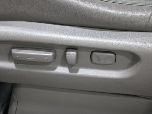 Used 2013 Honda Odyssey Touring image 5
