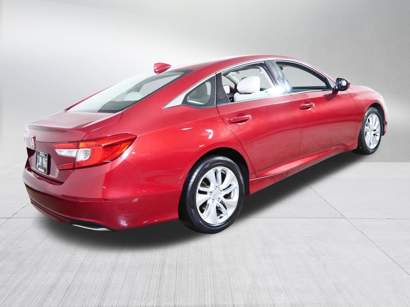 Used 2018 Honda Accord LX image 7