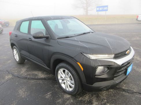 Used 2023 Chevrolet TrailBlazer LS image 7