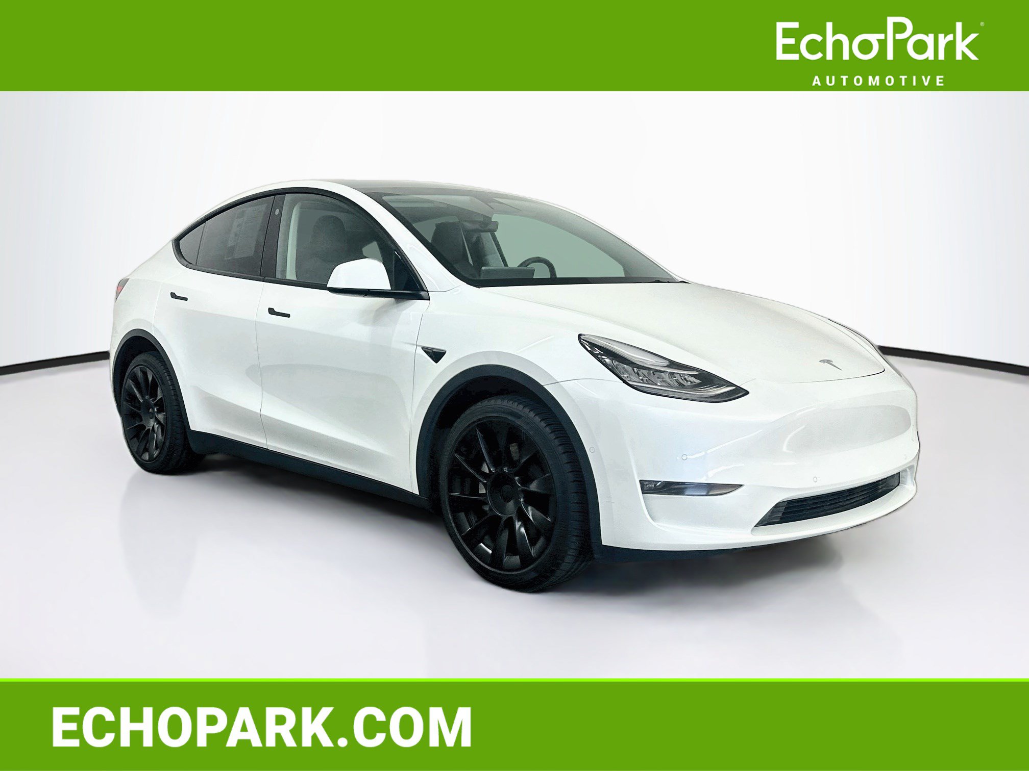Used 2022 Tesla Model Y Long Range AWD/4WD image 1