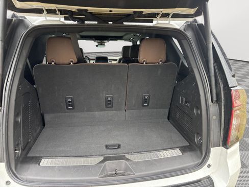 Used 2023 Chevrolet Tahoe High Country image 8