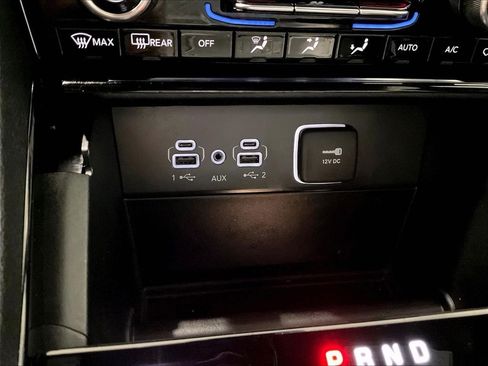 Used 2022 Jeep Grand Cherokee Overland AWD/4WD image 27