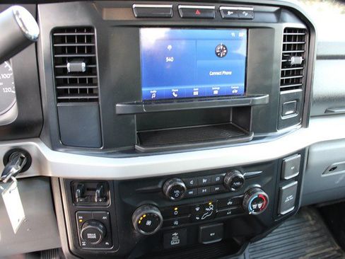 Used 2023 Ford F350 XLT w/ FX4 Off-Road Package AWD/4WD image 12