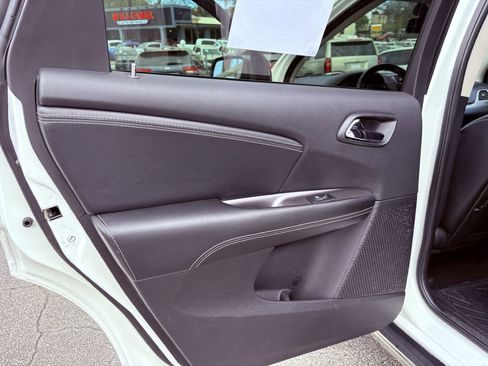 Used 2016 Dodge Journey Crossroad image 12