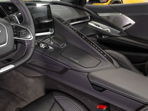 Used 2024 Chevrolet Corvette Z06 RWD image 22