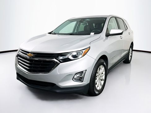 Used 2021 Chevrolet Equinox LT FWD image 3