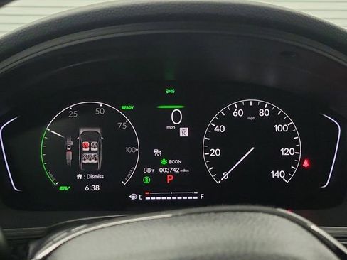 Certified 2025 Honda Civic Sport image 24