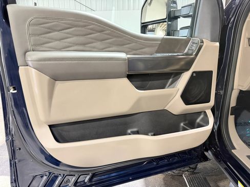 Used 2025 Ford F450 Platinum w/ Platinum Plus Package AWD/4WD image 18