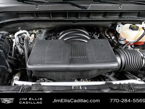 Used 2025 Chevrolet Tahoe LT image 36