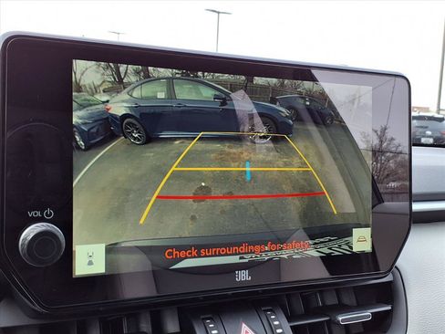 Used 2025 Toyota RAV4 XLE Premium image 8