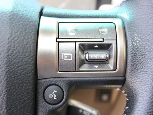 Used 2016 Lexus GX 460 w/ Comfort Package AWD/4WD image 25