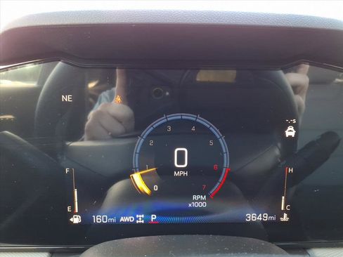 Used 2024 Chevrolet TrailBlazer LS w/ LS Convenience Package image 25