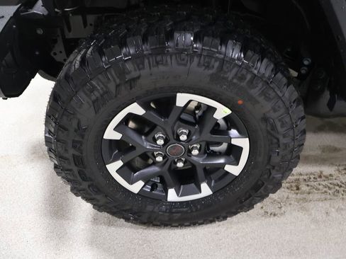 New 2026 Jeep Gladiator Rubicon AWD/4WD image 7