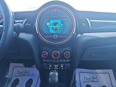 Used 2019 MINI Cooper 2-Door Hardtop FWD image 20