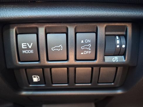 New 2026 Subaru Forester Premium AWD/4WD image 19