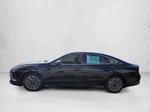 New 2025 Hyundai Sonata SEL image 5