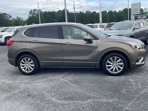 Used 2019 Buick Envision Essence FWD image 2