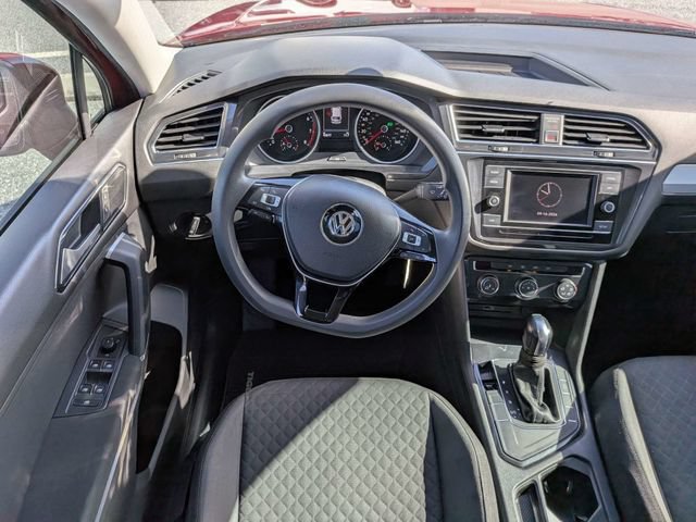 Used 2018 Volkswagen Tiguan S FWD image 13