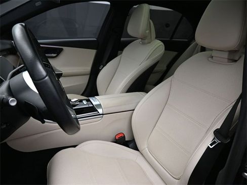 Used 2022 Mercedes-Benz C 300 Sedan image 14