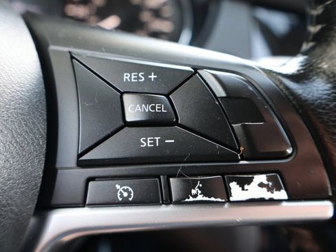 Used 2020 Nissan Rogue Sport SV w/ All-Weather Package AWD/4WD image 30