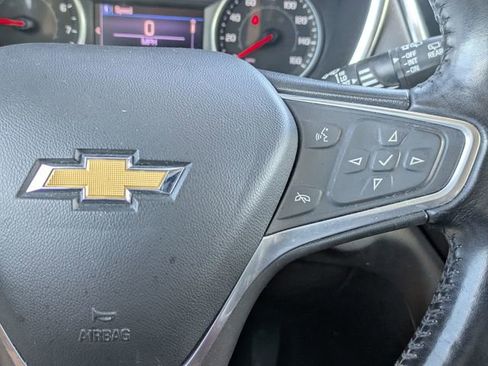 Used 2022 Chevrolet Equinox LT FWD image 20