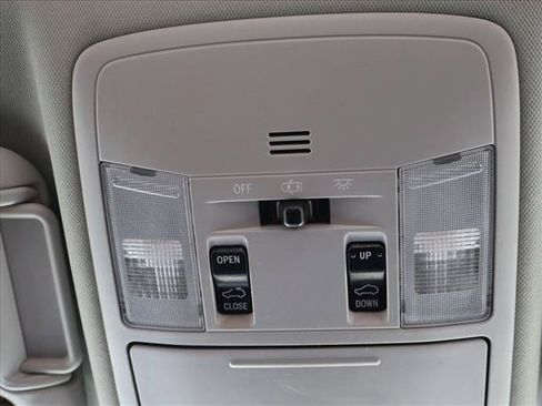 Used 2018 Toyota RAV4 Adventure AWD/4WD image 23