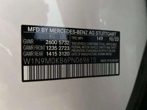 Used 2023 Mercedes-Benz EQB 300 4MATIC w/ Exclusive Package image 89
