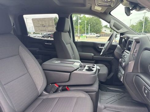 New 2026 Chevrolet Silverado 1500 Custom RWD image 12